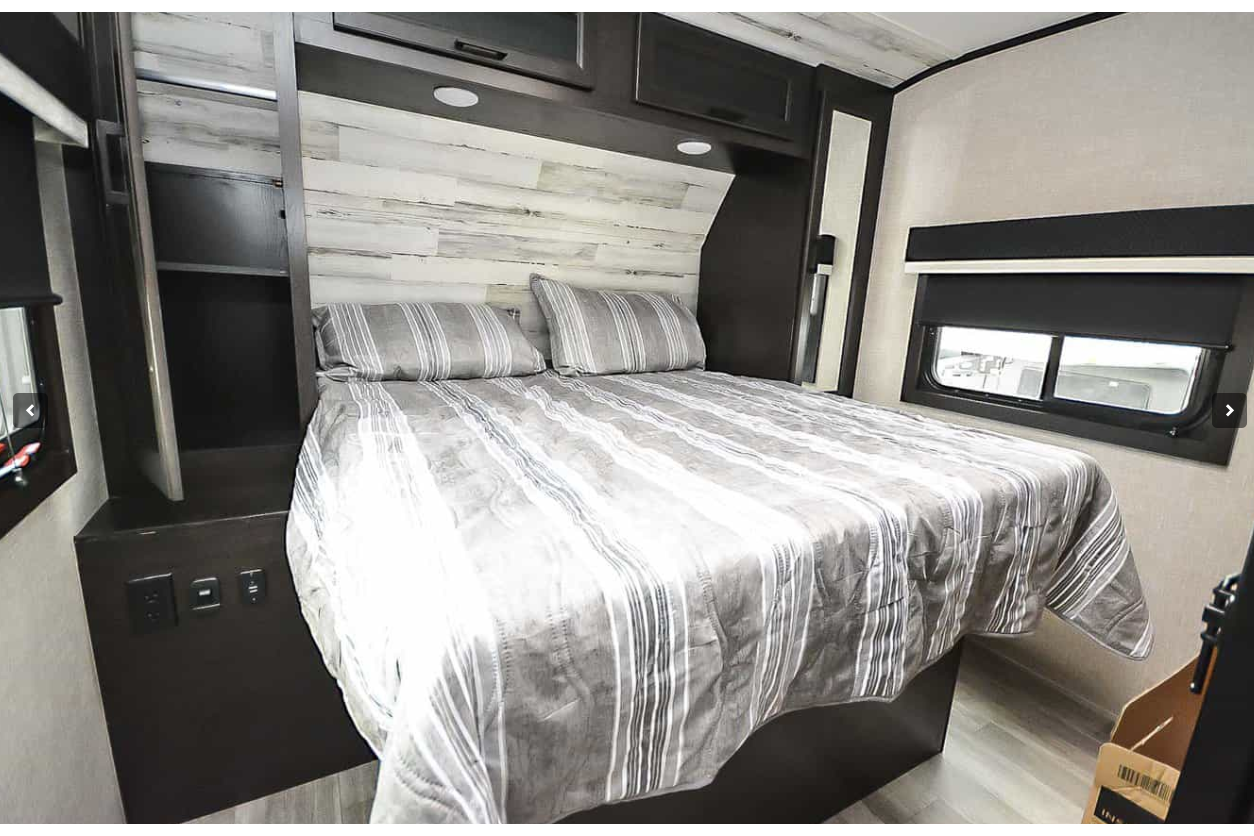Felix's Jayco Jay Feather 25RB Travel Trailer