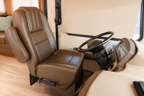 (#12) Luxury Class A RV 31FT | Sleeps 7 | Slide Outs | Burning Man | EDC