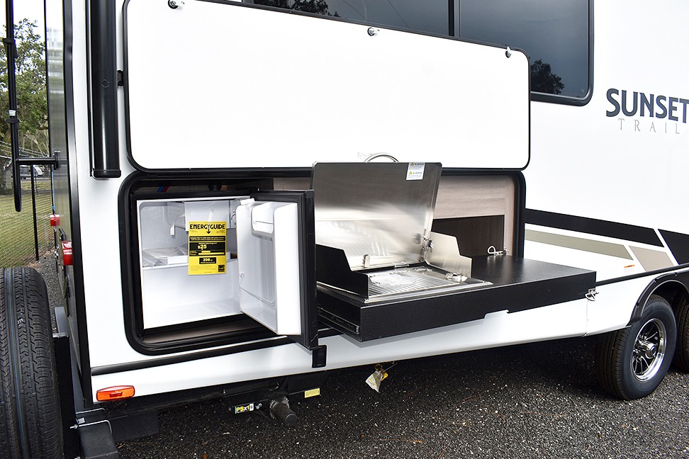 Elizabeth's Crossroads Sunset trails 309rk Travel Trailer