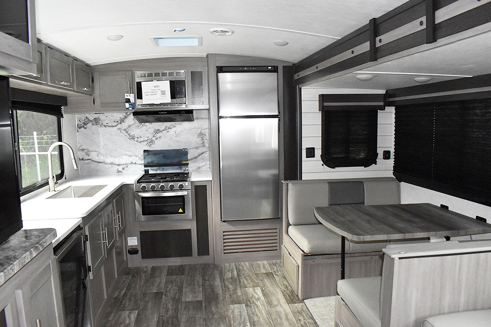 Elizabeth's Crossroads Sunset trails 309rk Travel Trailer