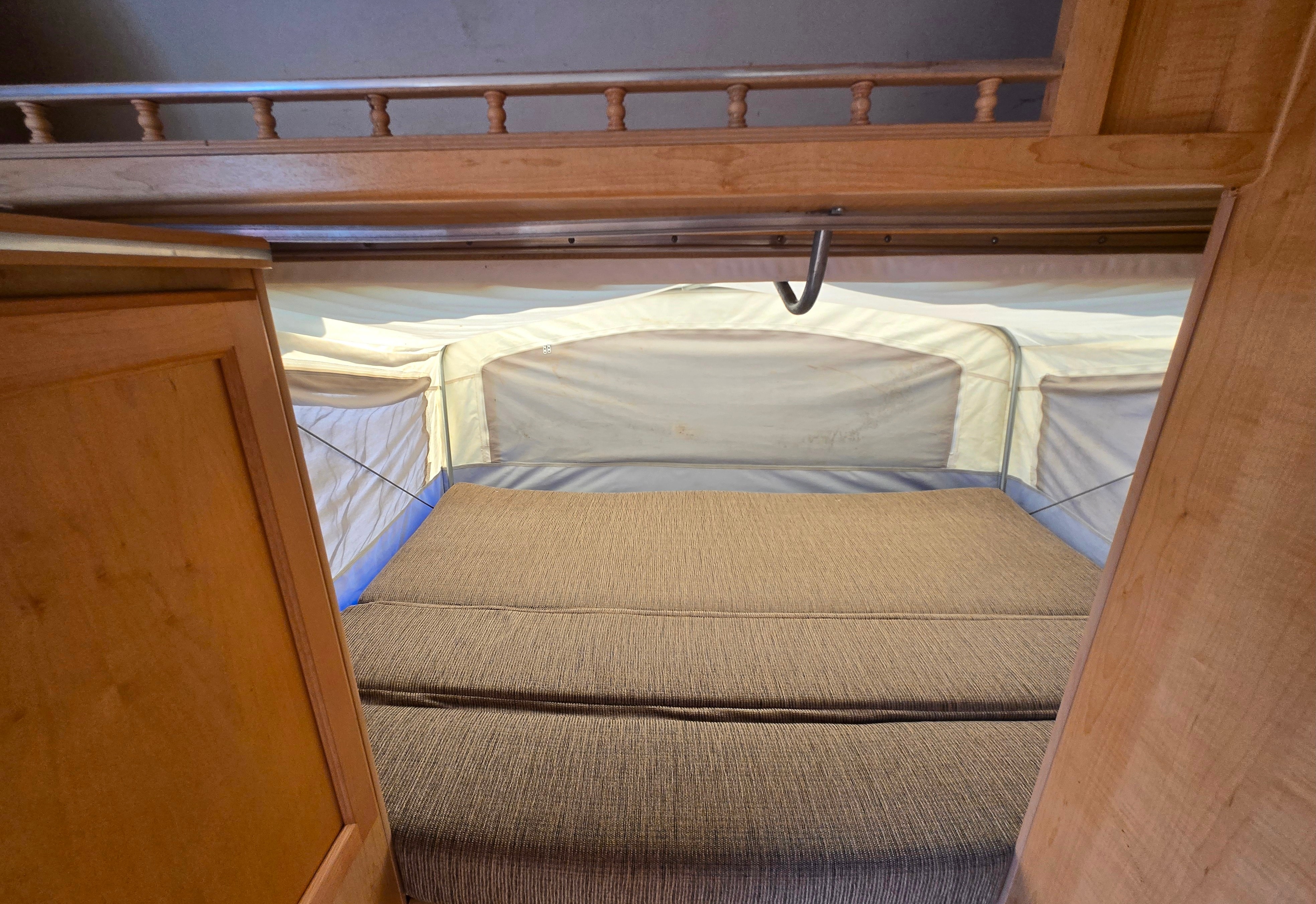 Trail Lite Bantam F18 Flier Travel  hybridTrailer