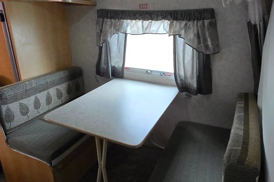 Trail Lite Bantam F18 Flier Travel hybridTrailer