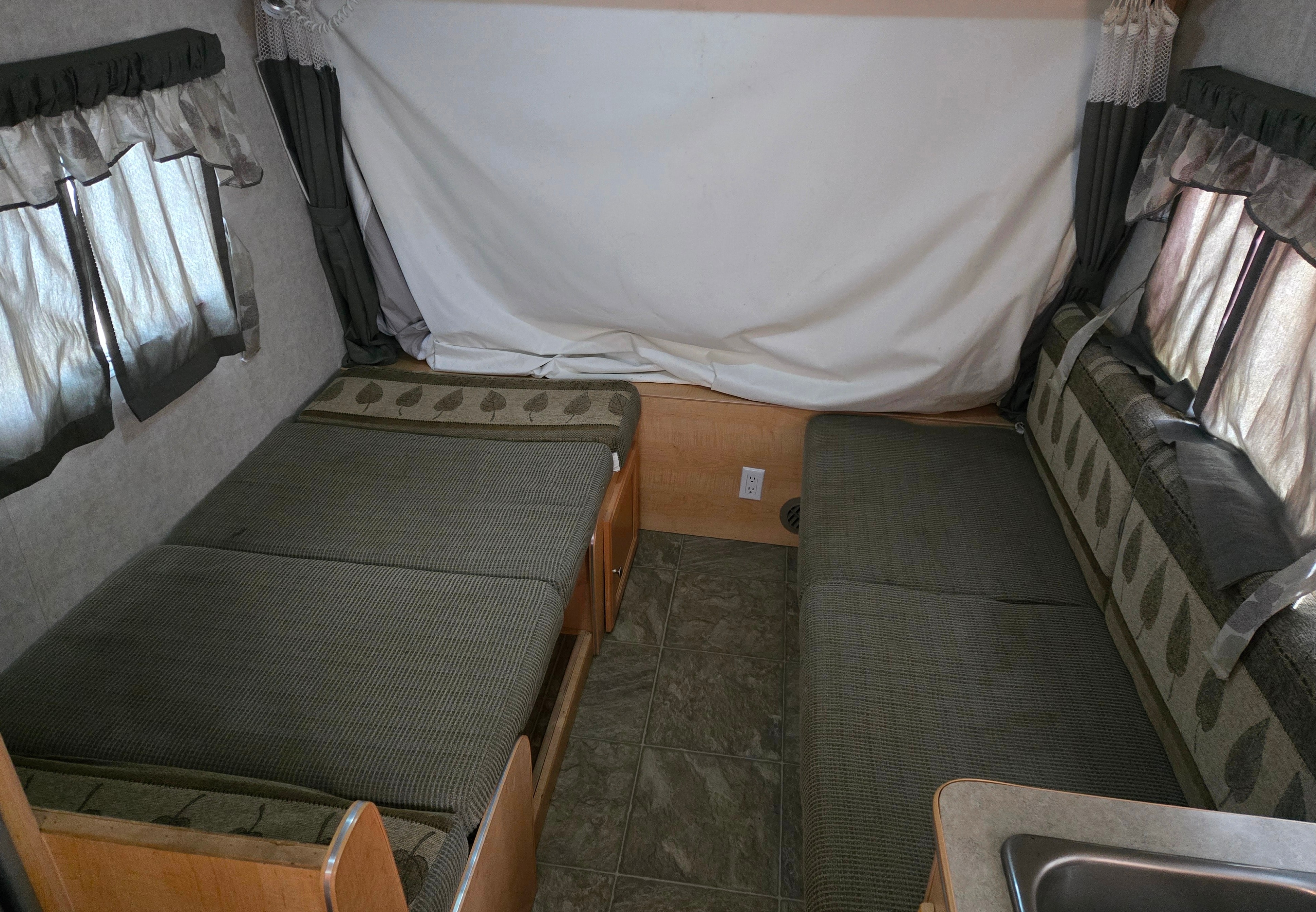 Trail Lite Bantam F18 Flier Travel  hybridTrailer