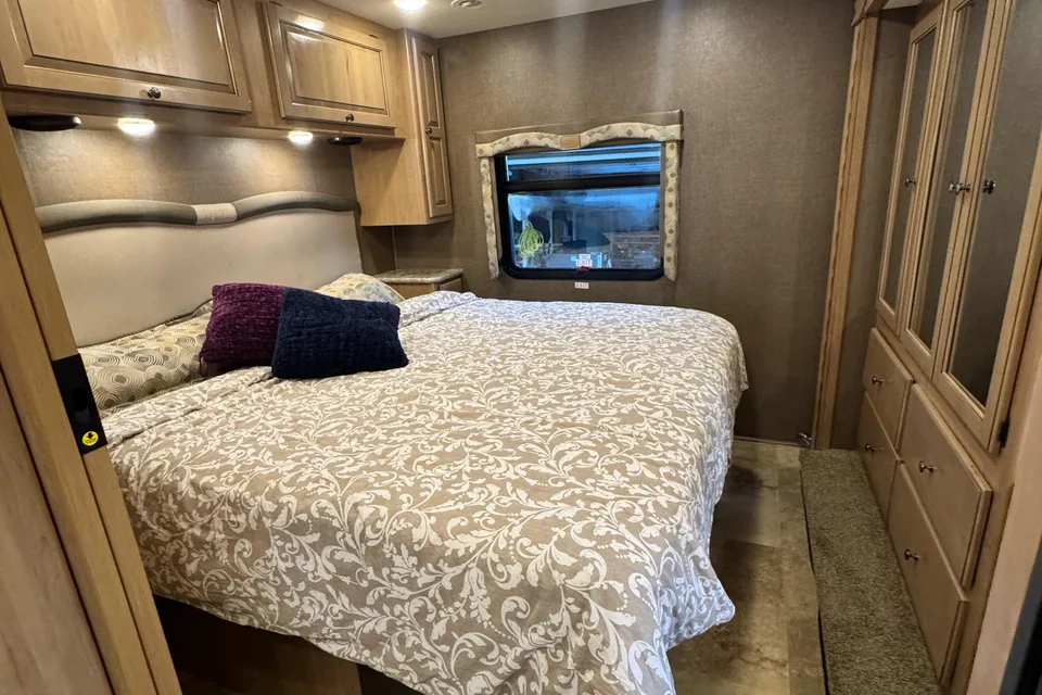 Thor Motor Coach Wind Sport 29M Class A