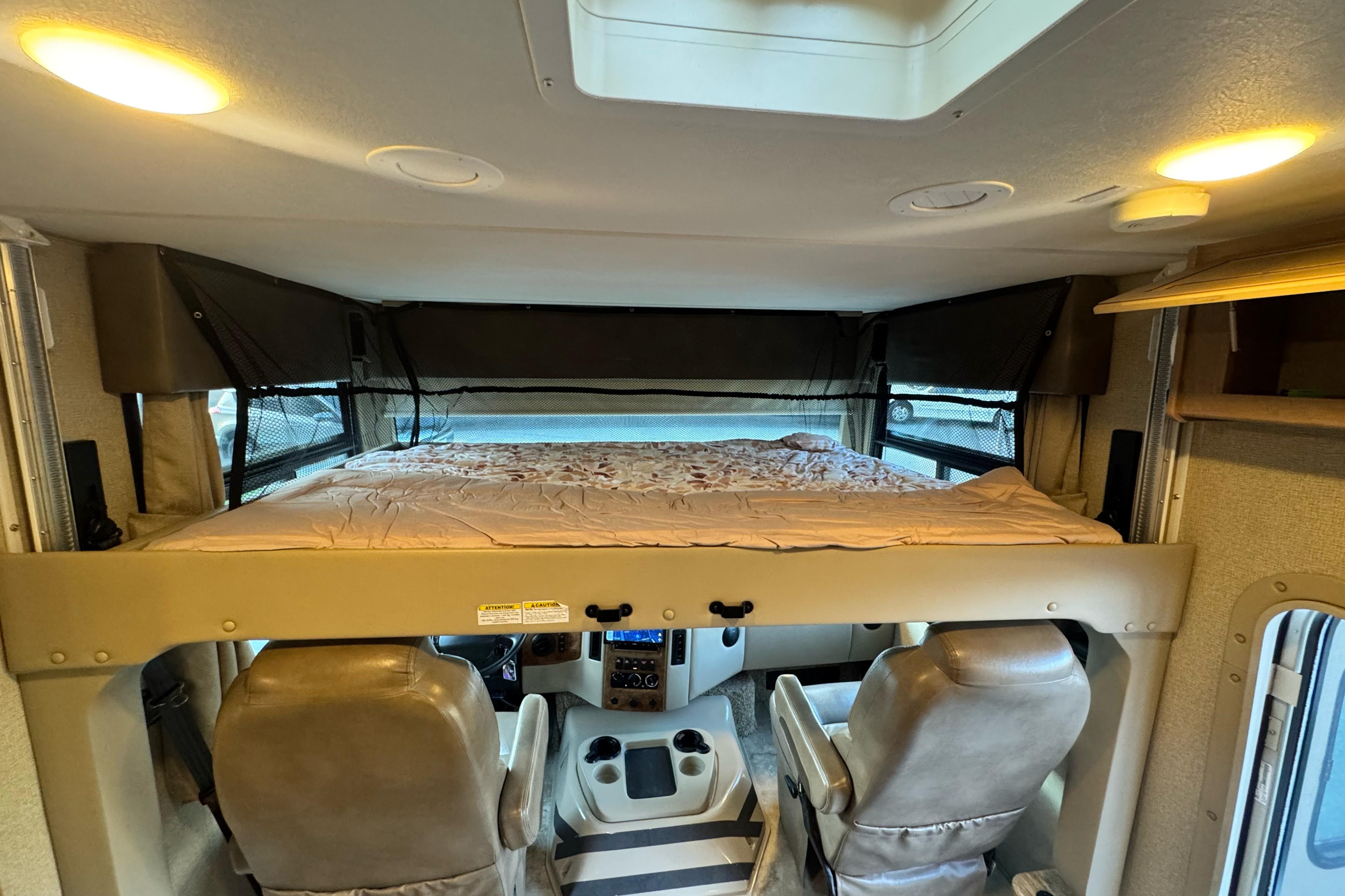 Thor Motor Coach Wind Sport 29M Class A