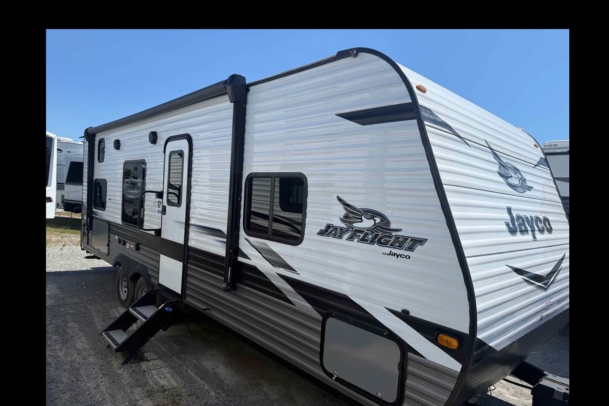Couple Ds JayFlight Trailer