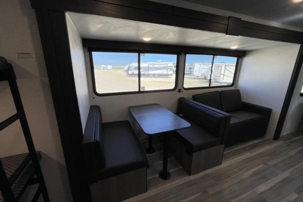 Keystone 261BH Travel Trailer
