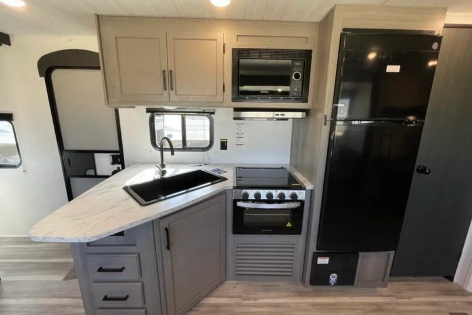 Keystone 261BH Travel Trailer