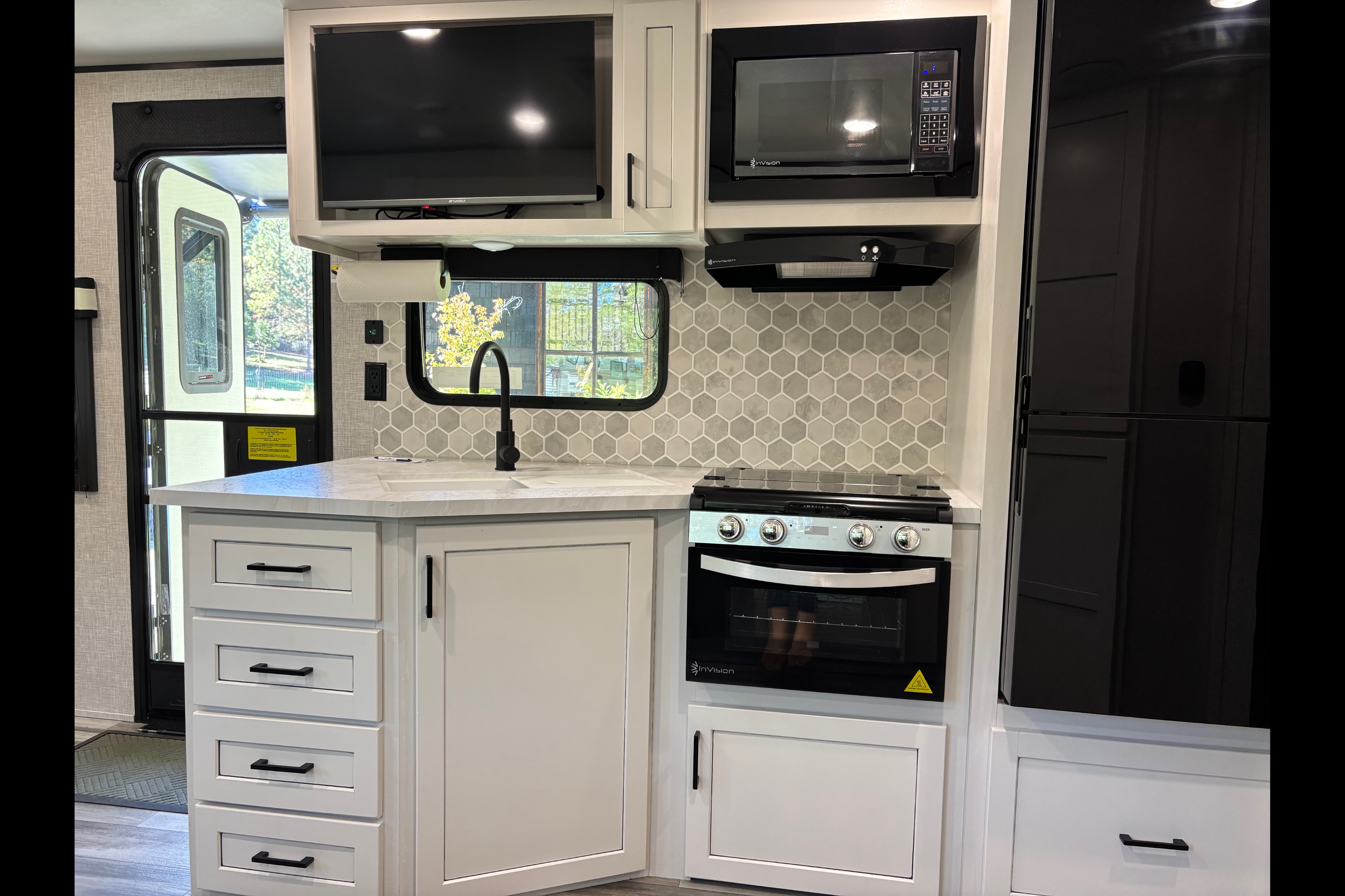 Dominy's Jayco Jay Flight 235MBHW Travel Trailer