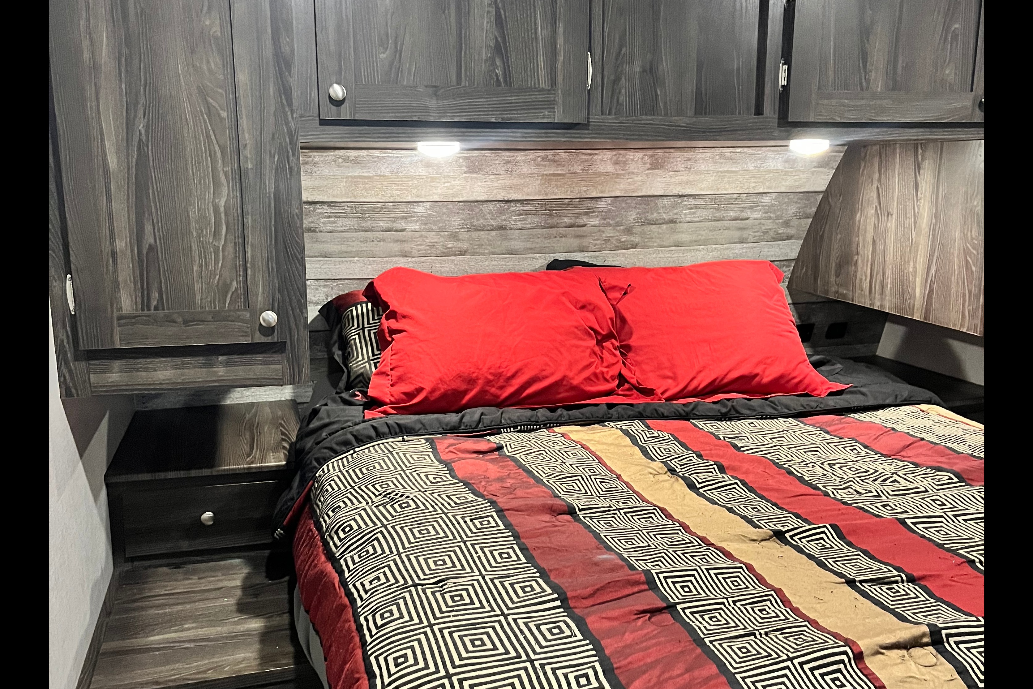 J&T Family Friendly Bunkhouse