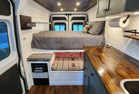 Betty White - HAS AC! - Campervan Sleeper - ProMaster Dodge '14