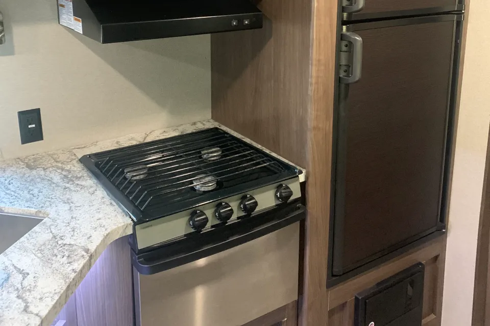 Venoms Keystone 24bhs Travel Trailer