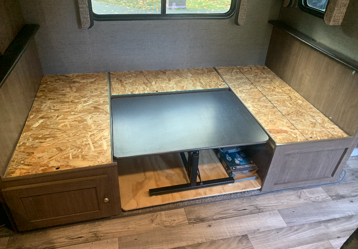 Venoms Keystone 24bhs Travel Trailer
