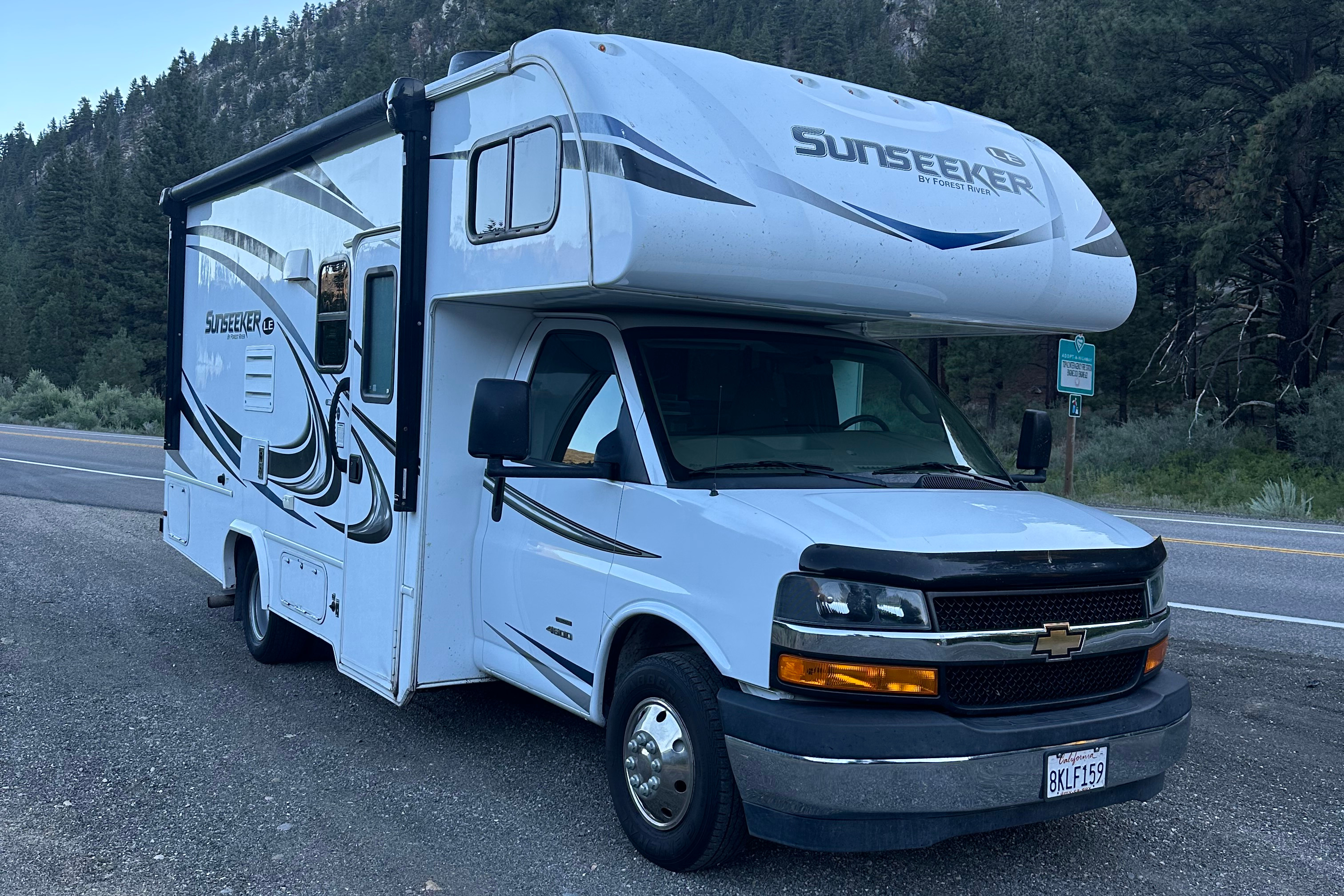 Michael 's Forest River Sunseeker LE G4500 Class C