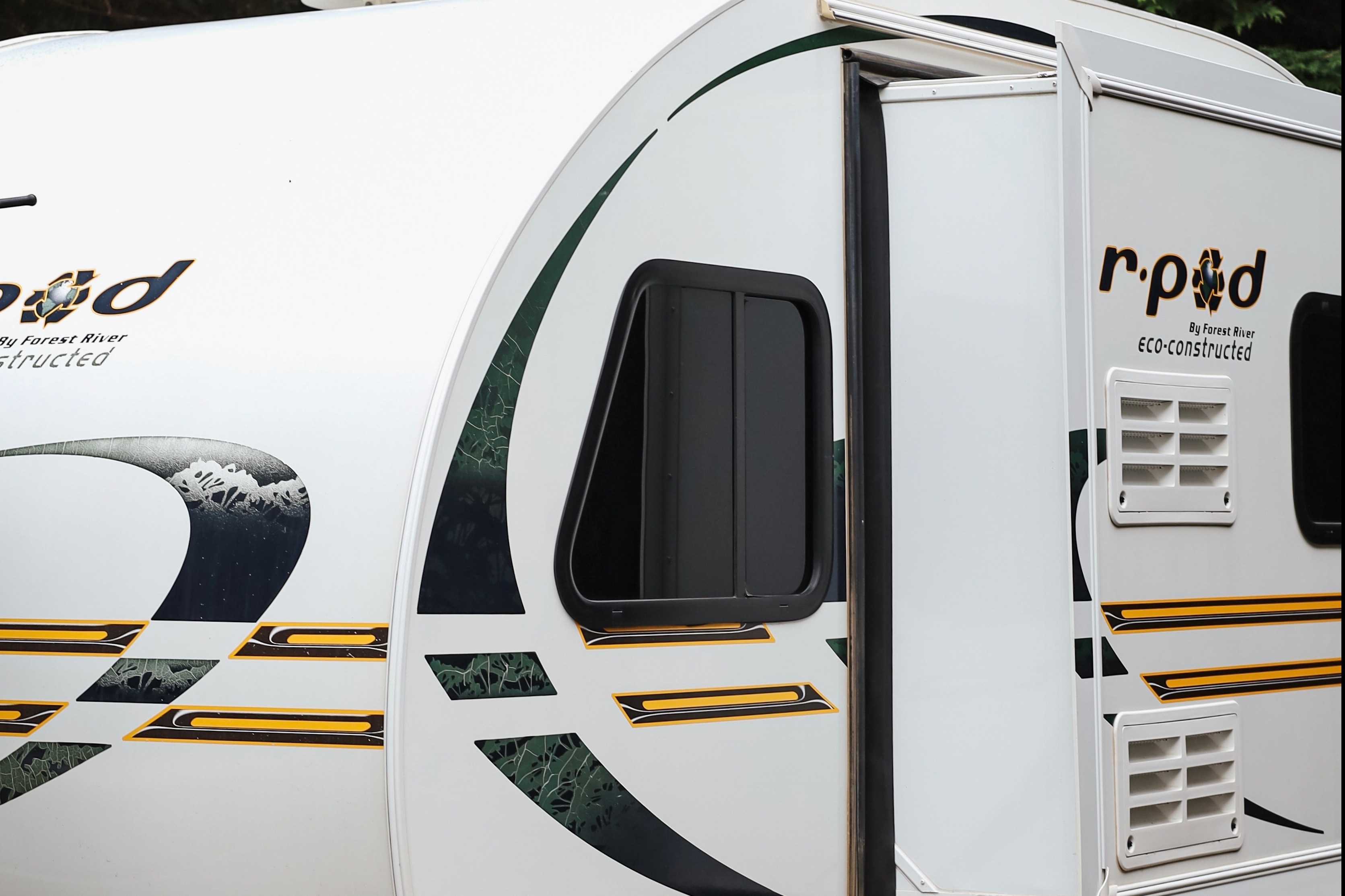 Fully Renovated Glamping - Tofino/Ucluelet - Cozy R-Pod