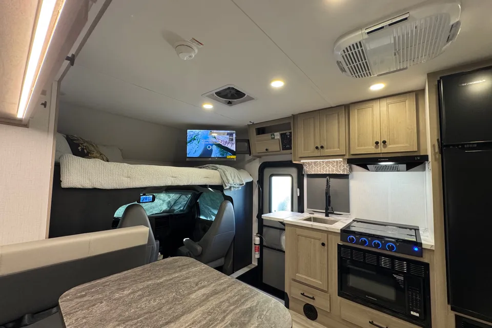 ✨Brand New 2026 ✨The Easy Escape – Sunseeker 🚐🌄🌲