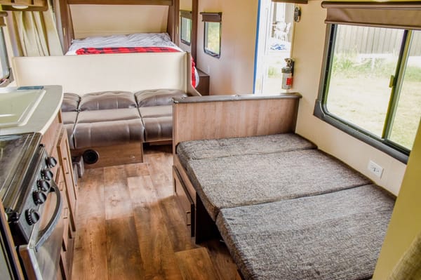Jessica's 2020 Forrest-River 26bh "The Enterprise" Forrest-River 26bh Travel Trailer