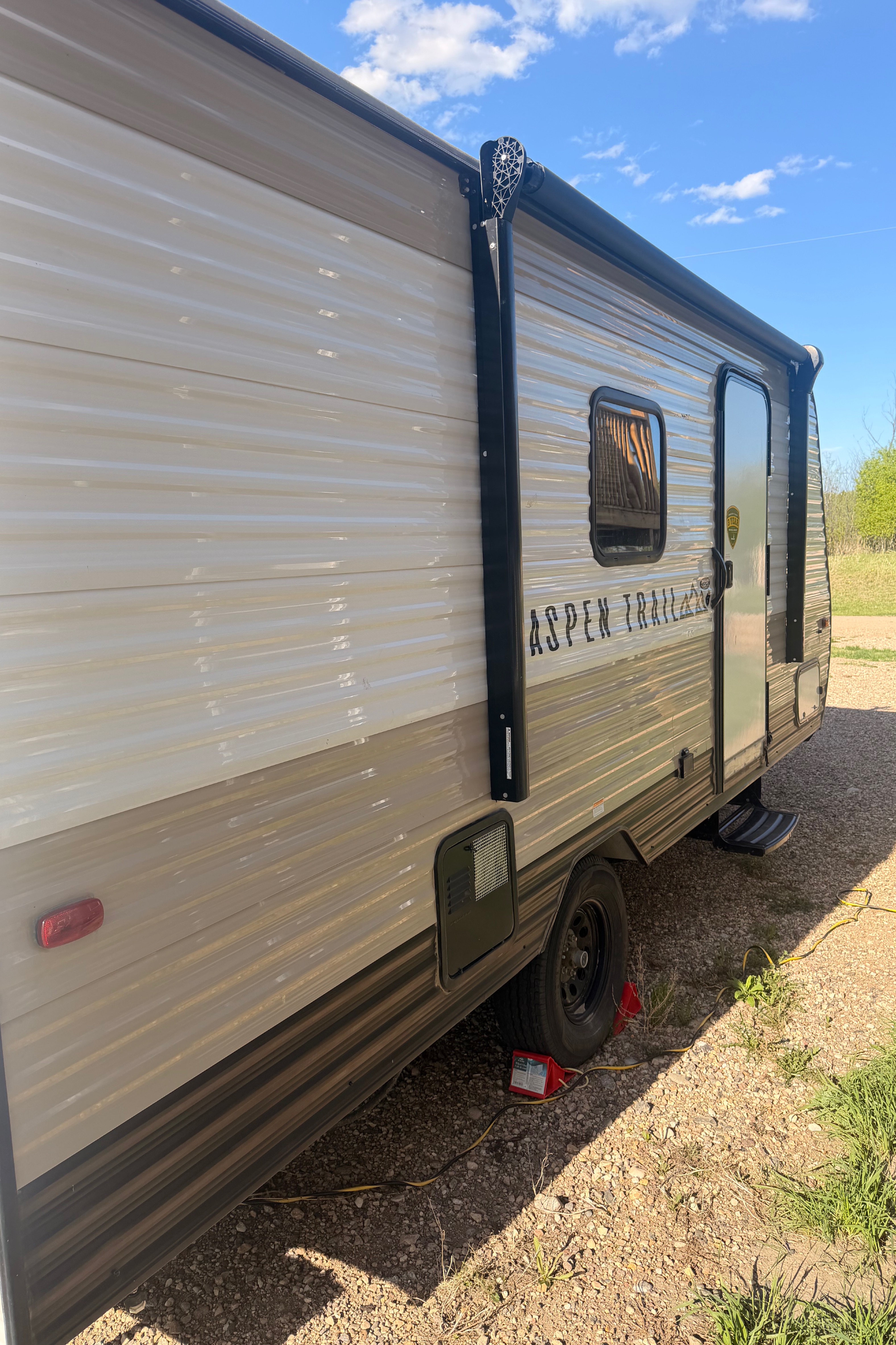 Ryan's Dutchmen Aspen 1950 BH Travel Trailer