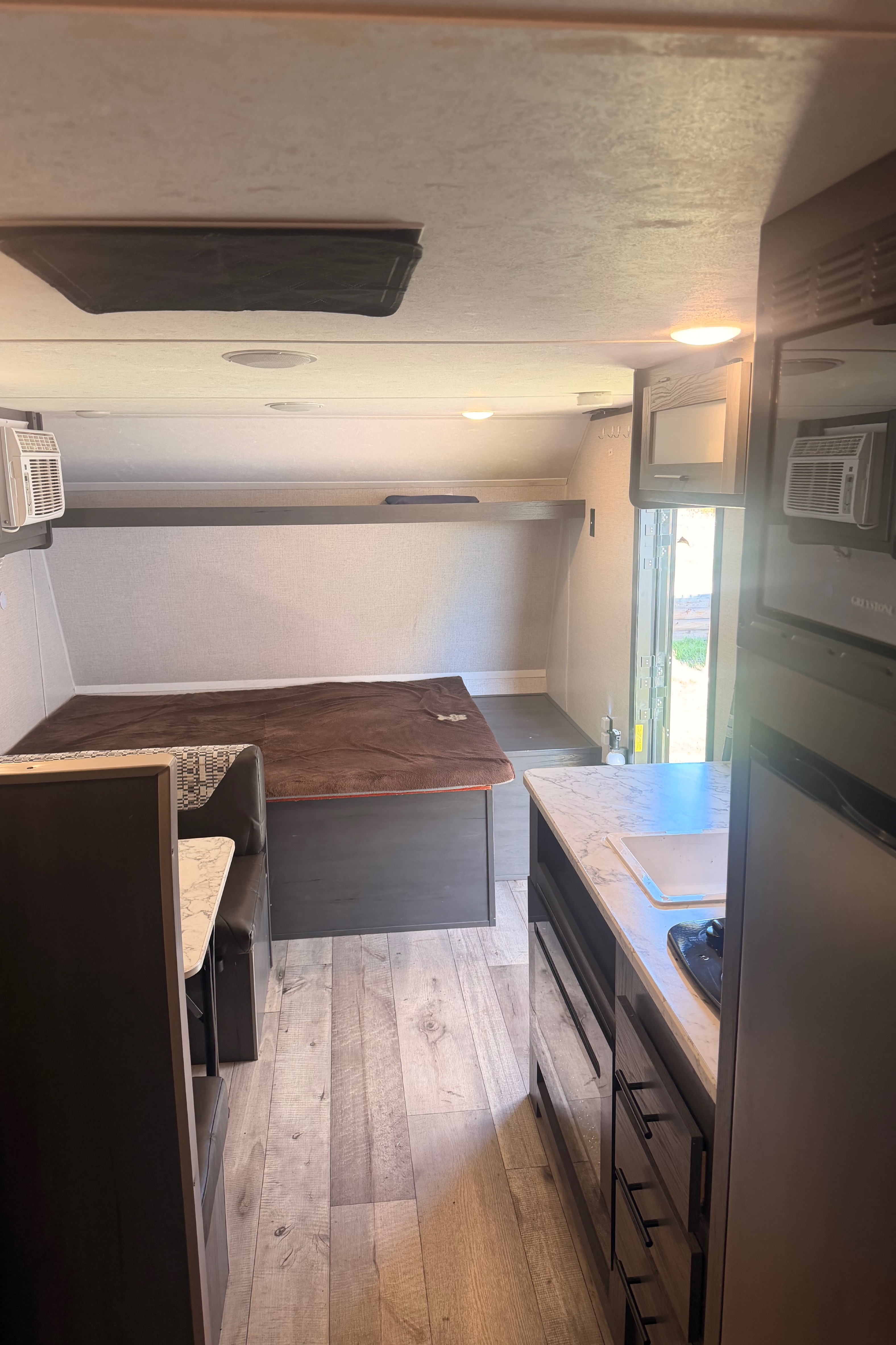 Ryan's Dutchmen Aspen 1950 BH Travel Trailer