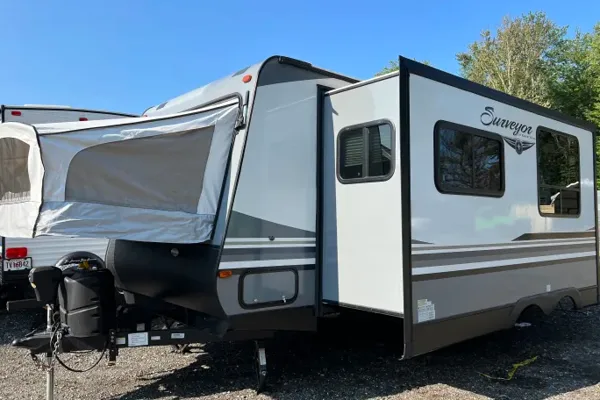 2018 Forest River RV Surveyor