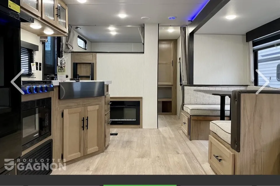 Cynthia's Forest River Cherokee grey wolf 294gebg Travel Trailer