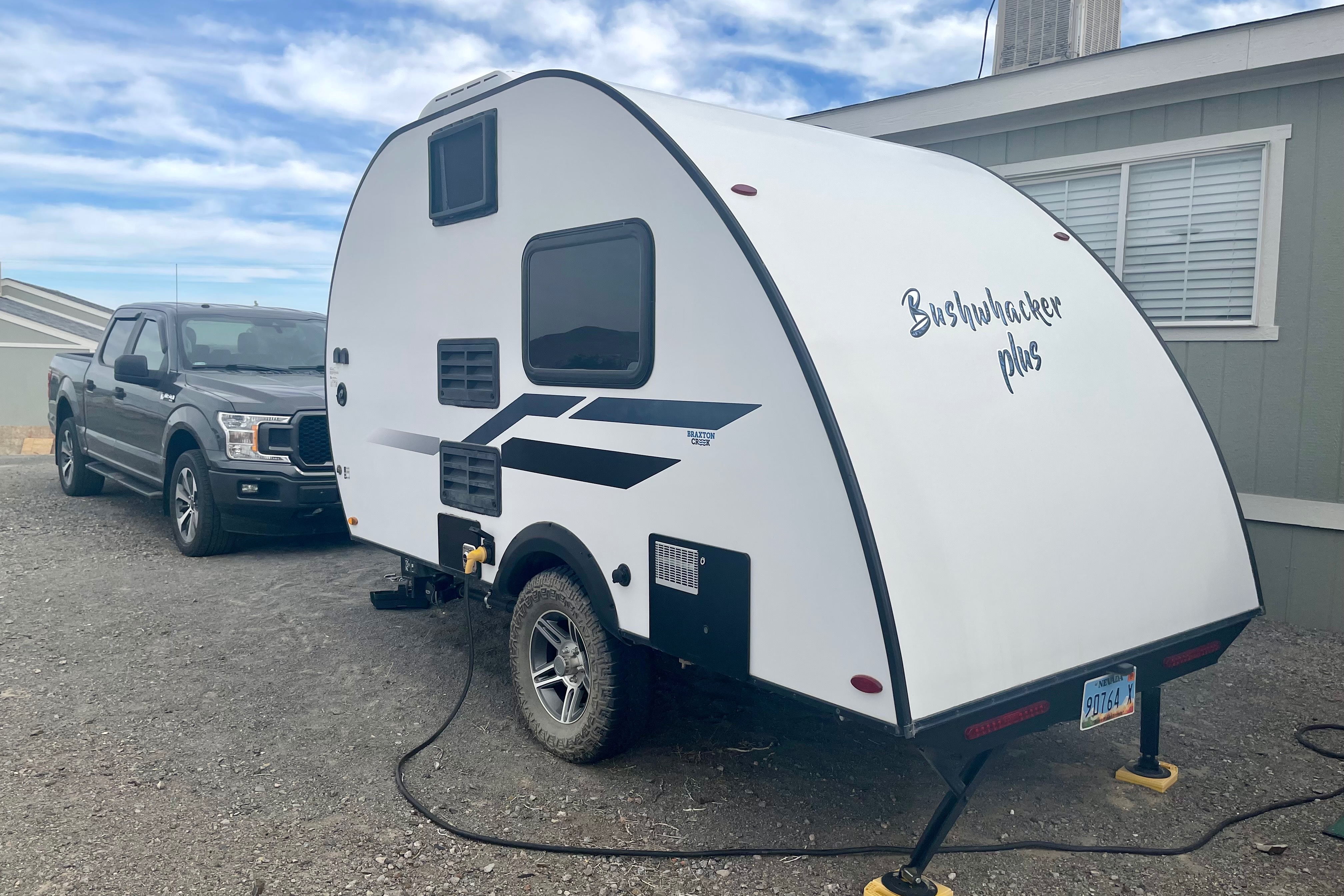 Bro’s Braxton Creek Bushwhacker Plus Travel Trailer