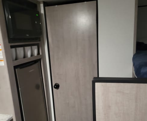 Elite trailers LLC