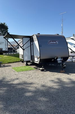 Elite trailers LLC