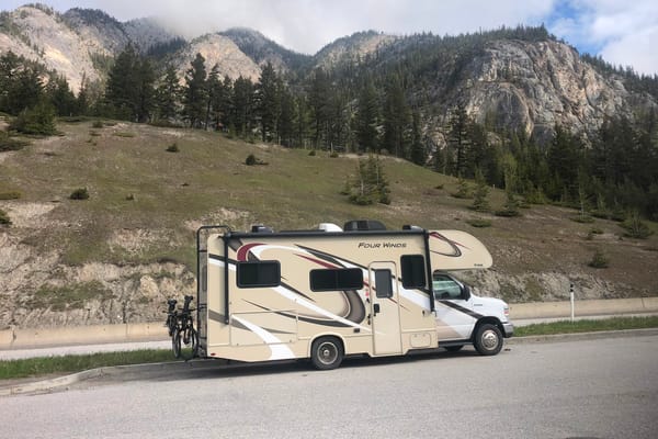 2019 Class C Motorhome with Solar Panels