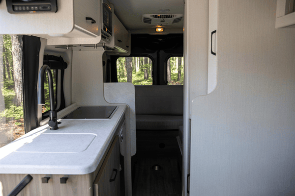 B01 - Thor Twist Van - The RV Rental Factory