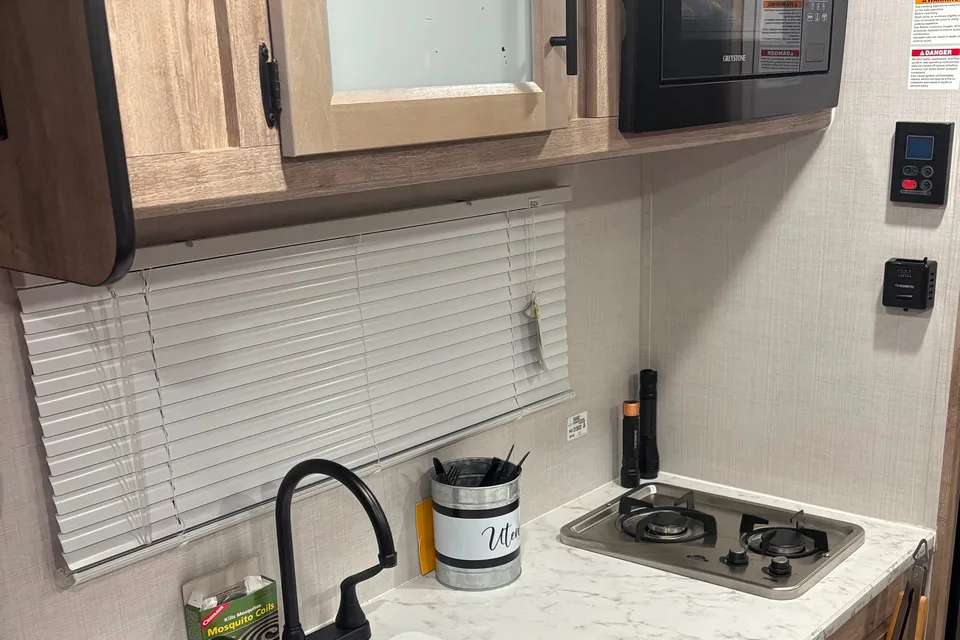 The Fallis’ Grand River 19BH Travel Trailer