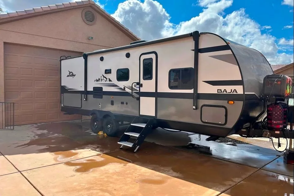 Javier's Jayco 267 BHSW Travel Trailer