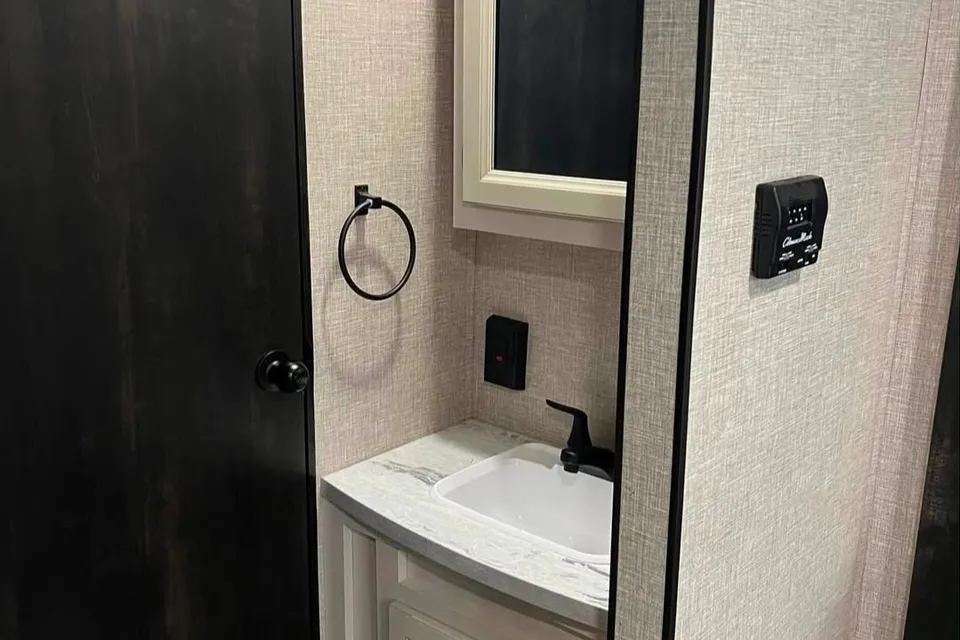 Javier's Jayco 267 BHSW Travel Trailer