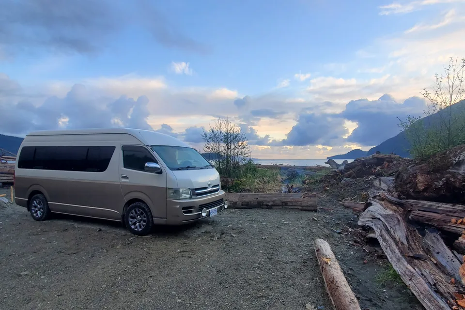 Oshi, the Toyota Hiace Campervan