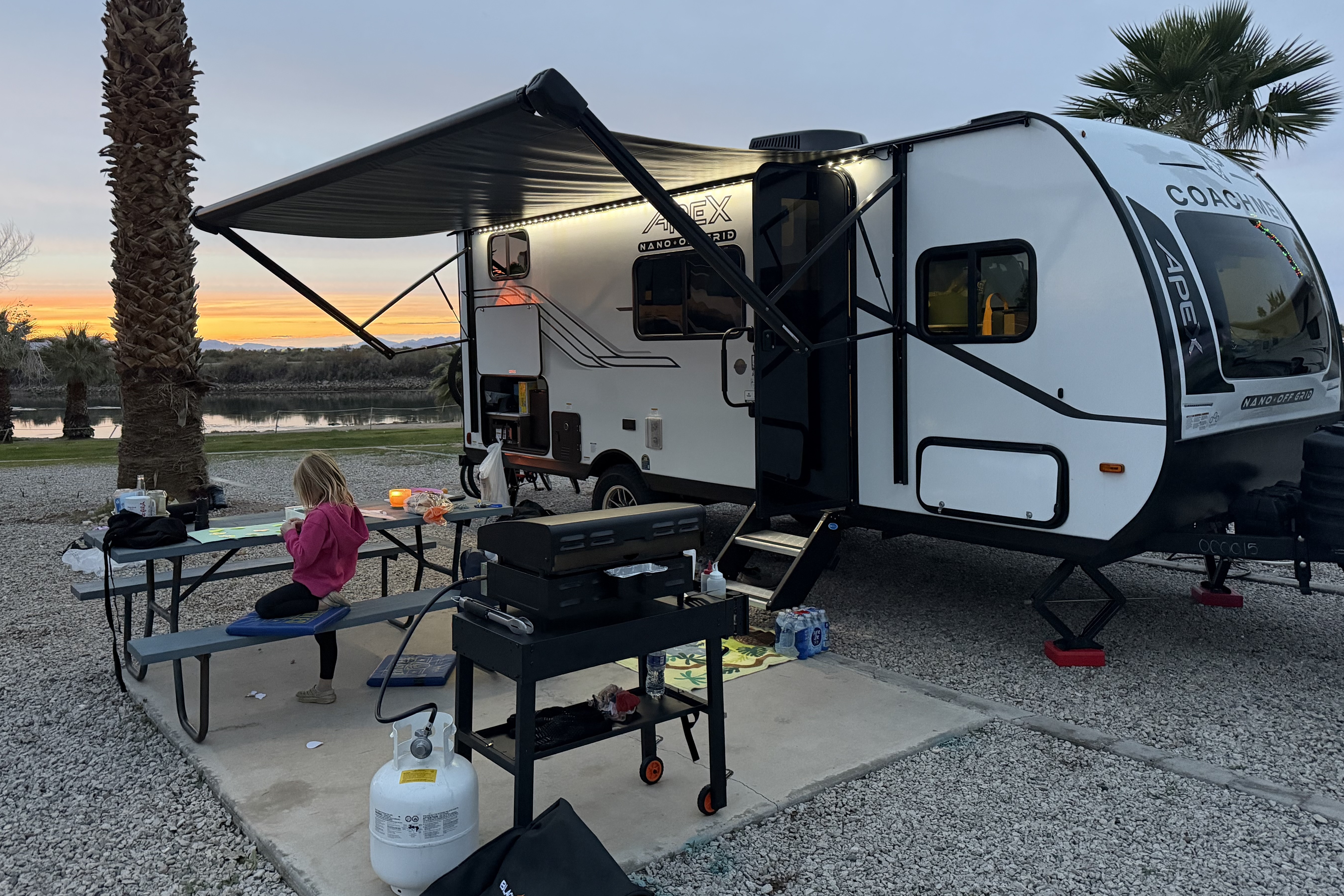 New 2026 Coachmen Apex Nano 194BHS