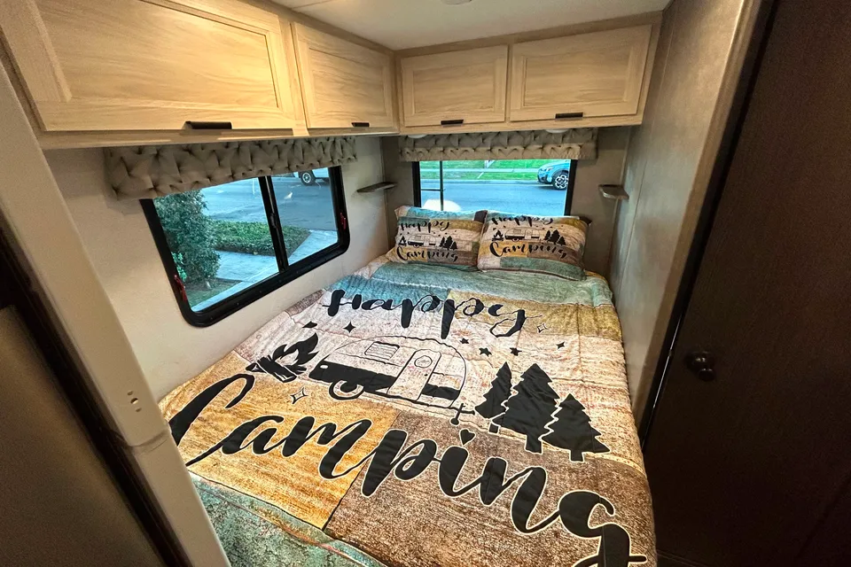 Solar-Powered, Pet Friendly, Ready-to-Go Sunshine Daydream 
