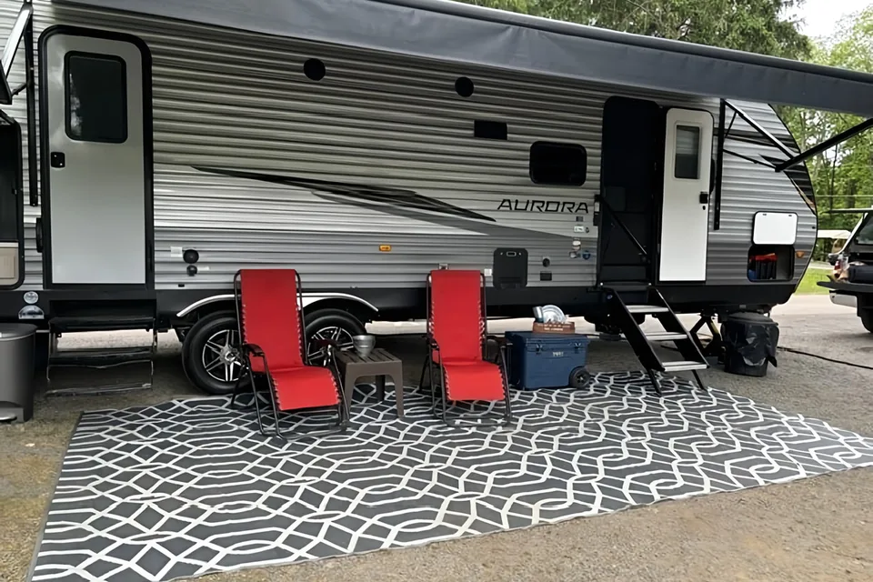 Aurora's Fun Seeker
