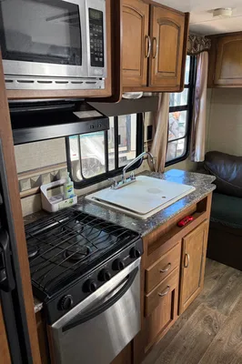 Jessica's 26’ Springdale Travel Trailer with double bunker