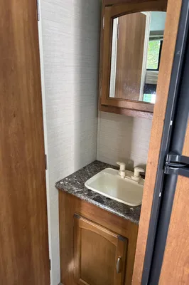 Jessica's 26’ Springdale Travel Trailer with double bunker
