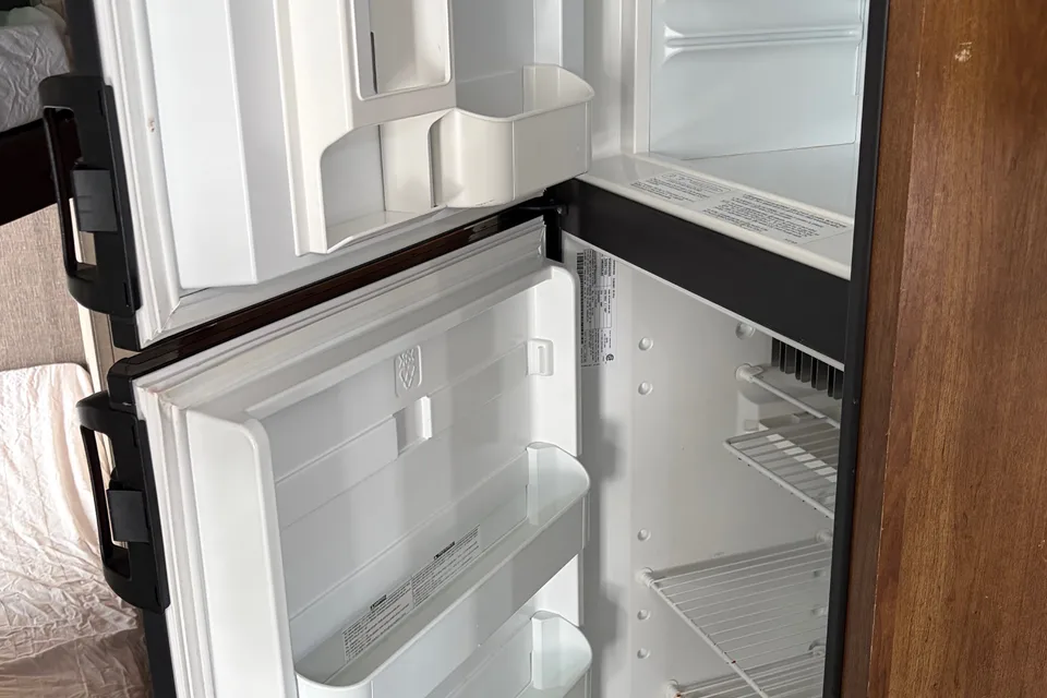 Jessica's 26’ Springdale Travel Trailer with double bunker