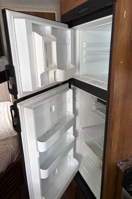 Jessica's 26’ Springdale Travel Trailer with double bunker