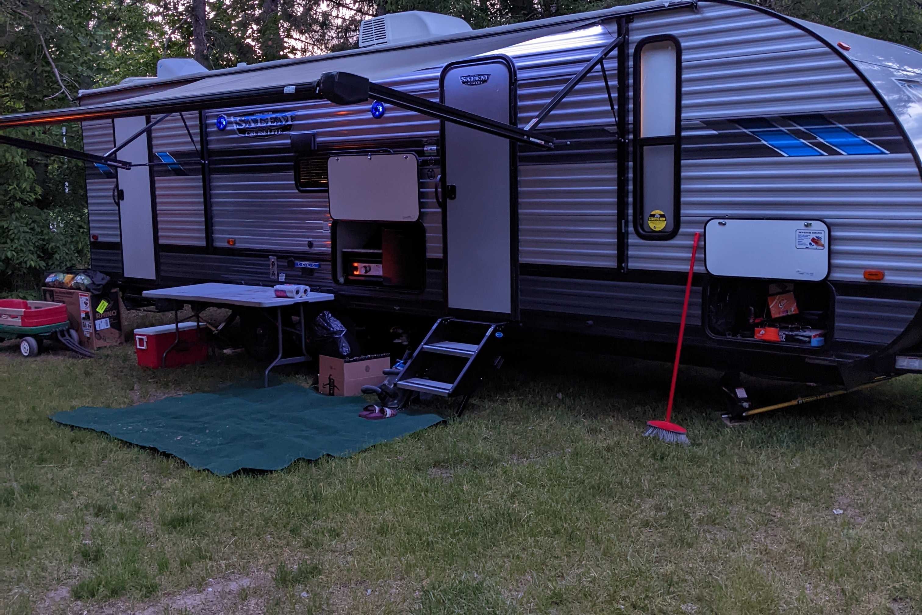  Family Glamping 4 U