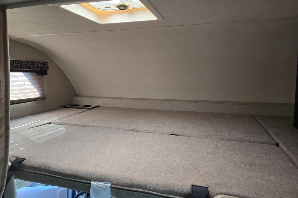 "Bunny," a 2020 Thor Motor Coach Freedom Elite C, SUPER CLEAN!!
