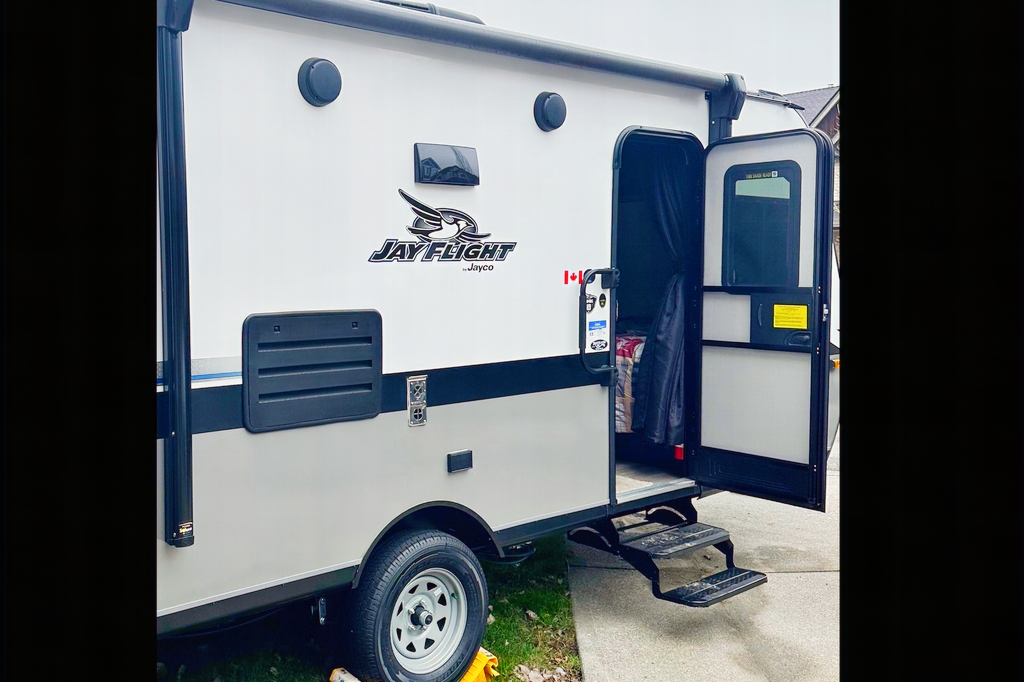 Tim's Jayco SLX 7 184BS Travel Trailer