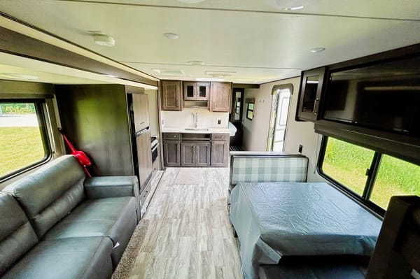 Lightfoot Adventure Trailer