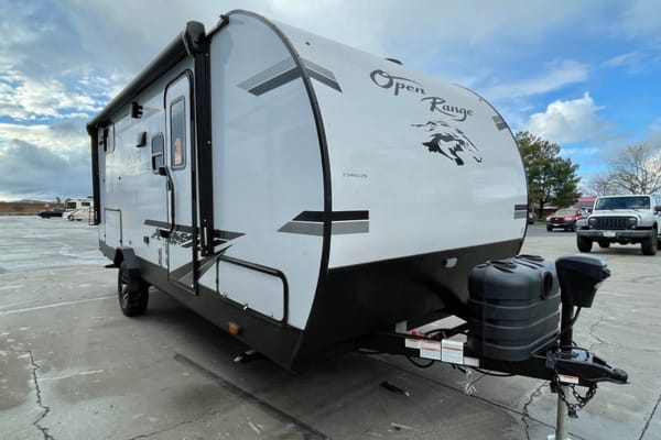 Highland Ridge RV OPEN RANGE LITE AIR 19MBH Travel Trailer