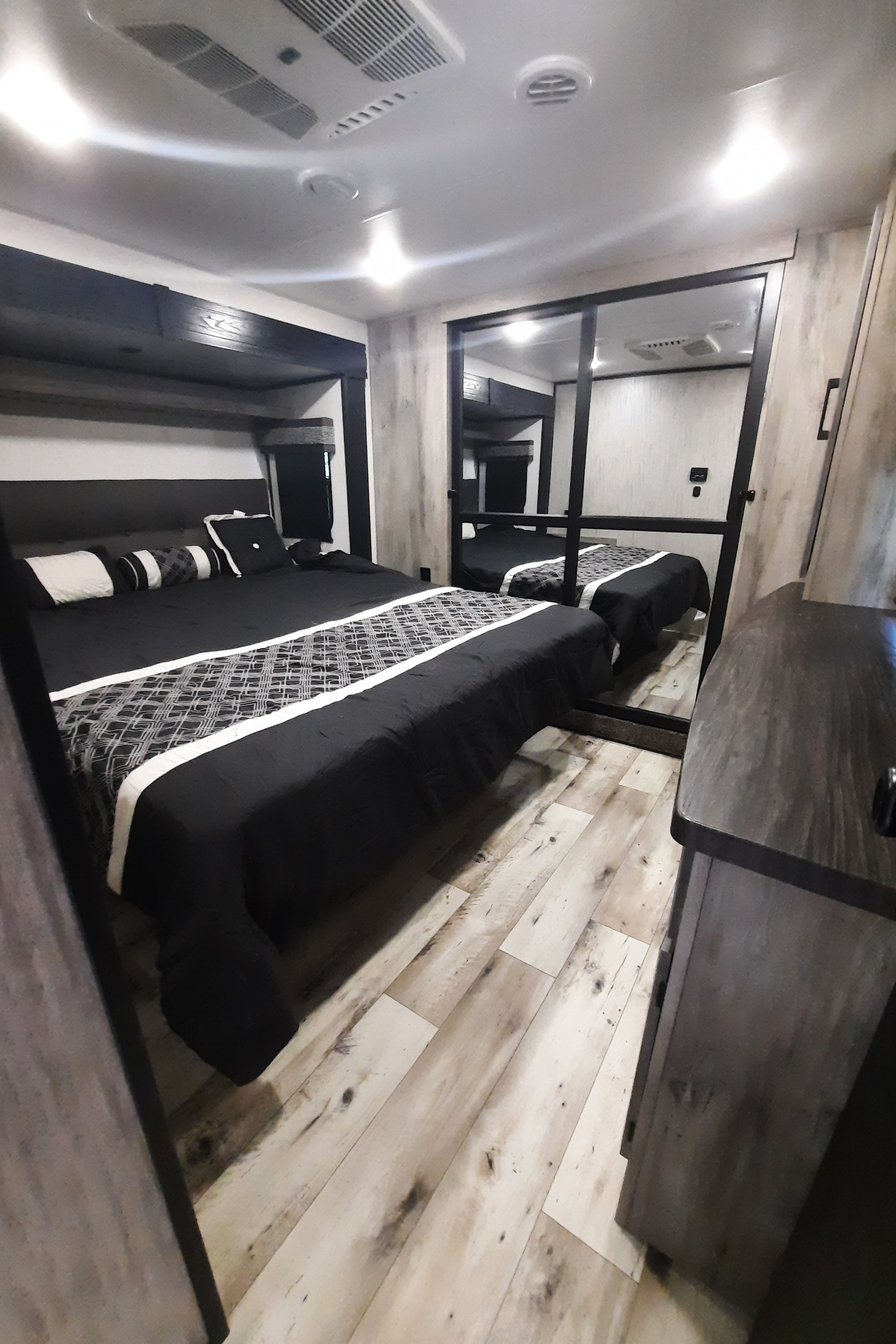 Palmer's KZ Durango  Fifth Wheel