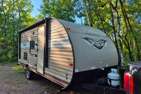 Jisung's Forest River T177BH Travel Trailer