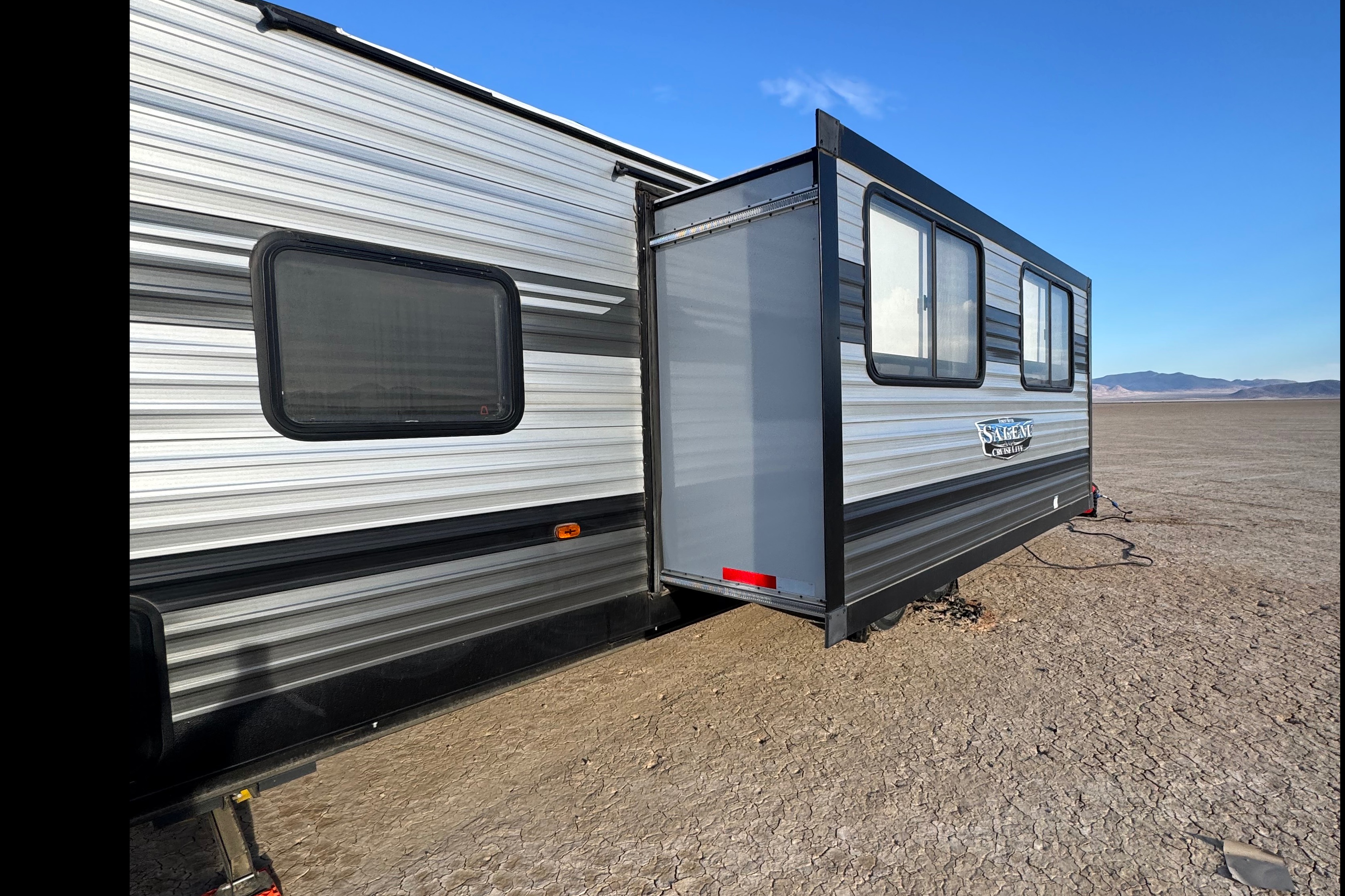 Family Friendly 2022 Cruise Lite Trailer