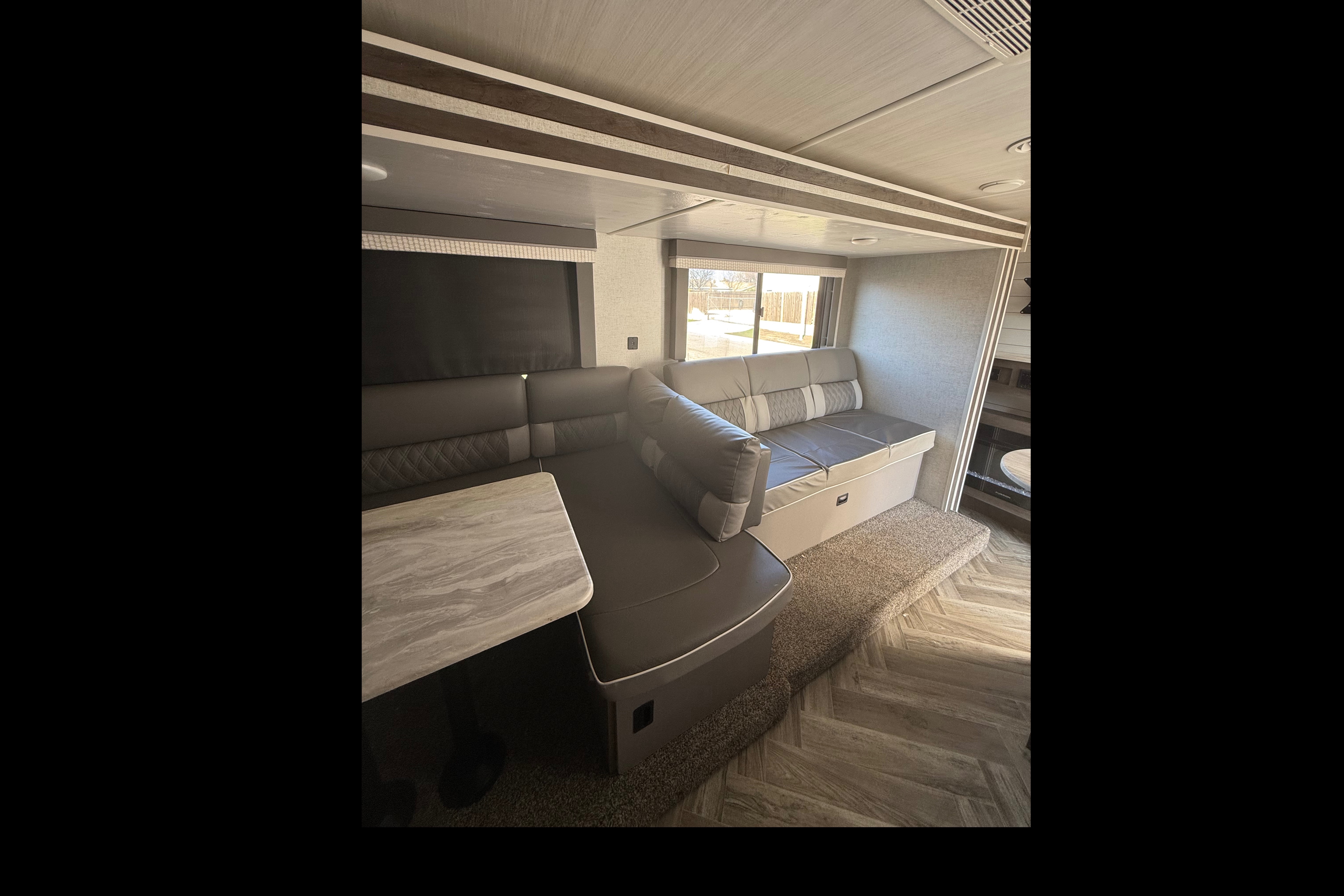 Family Friendly 2022 Cruise Lite Trailer